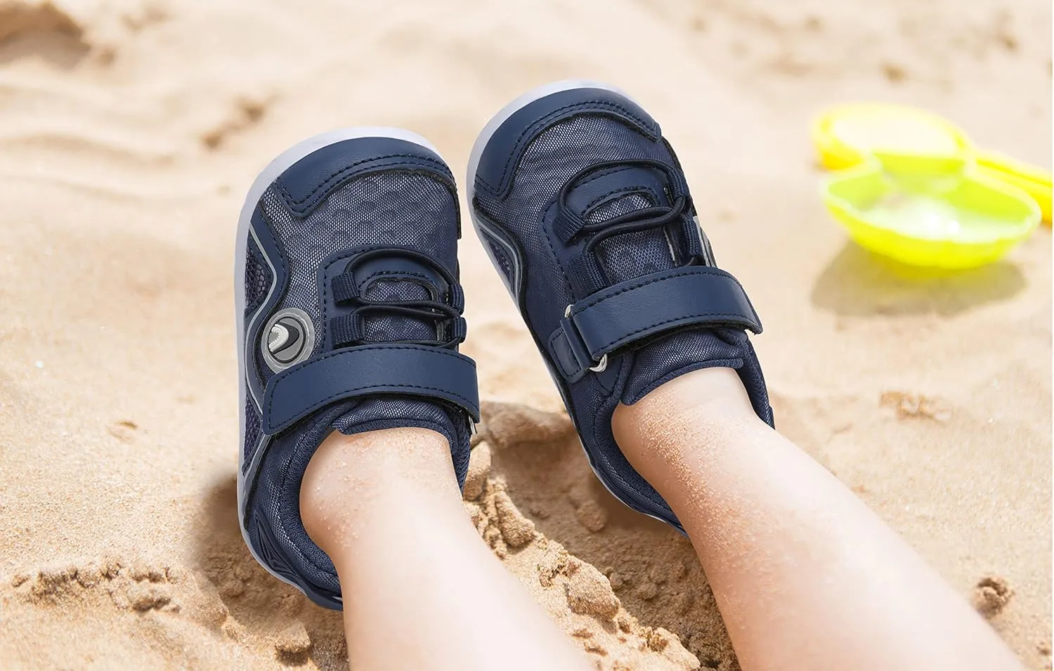 LeIsfIt Toddler Boys Girls Sneakers Kids Barefoot Walking Shoes Lightweight Mesh Tennis Shoes