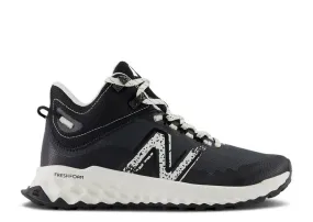 New Balance WMNS FRESH FOAM GAROÉ MID 'BLACKTOP SEA SALT' sneakers, black
